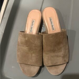 Charles David Women's Brown Suede Mules